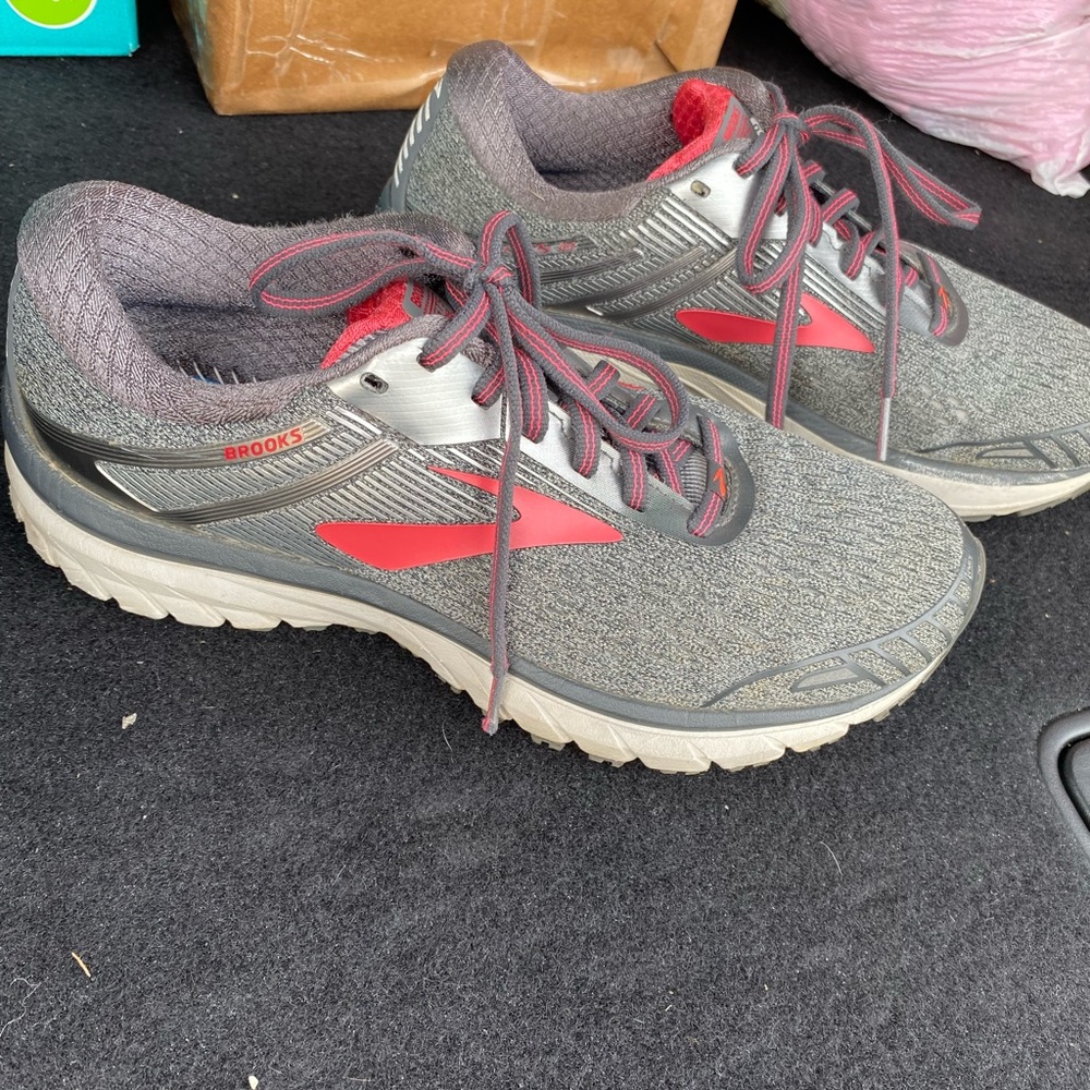 Brooks Adrenaline